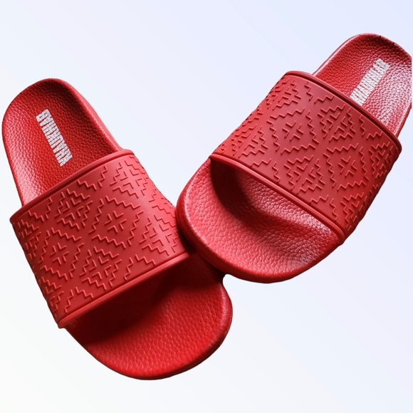 Hmong Red Diamond Slides - Picture 4 of 4